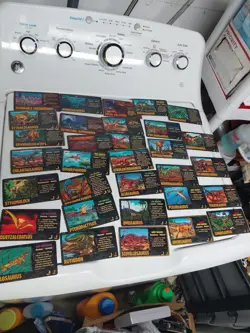Vintage Dino Hunt Lot of 32 Dinosaur Cards 1996 Steve Jackson Games - Image 1