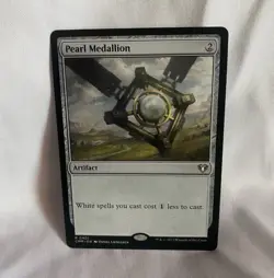 Wizards of the Coast Pearl Medallion Commander Masters Rare #0401 EN - Image 1