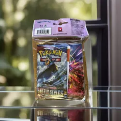 Pokemon TCG Sword & Shield Battle Styles Mini Portfolio & Booster Pack - SEALED - Image 1