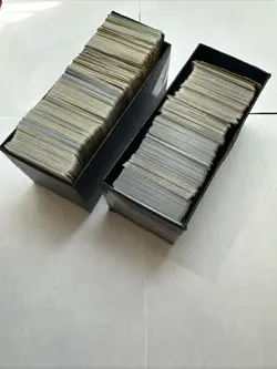 800+ Cards Pokemon Bulk Lot All Holos/Reverse Holos - Image 3