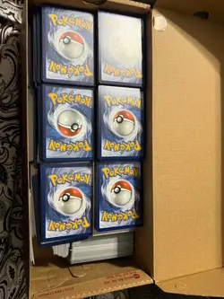 Huge Pokemon card collection - Image 3