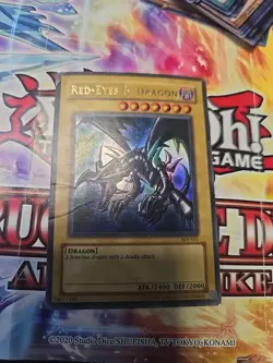 Red-Eyes B. Dragon SDJ-001 Ultra Rare Unlimited Edition Medium Play - Image 1