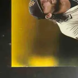 2025 Topps Stadium Club Brandon Crawford Auto Yellow Foil San Francisco Giants - Image 4