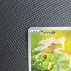 Pokemon TCG Caterpie 172/165 Scarlet & Violet 151 Holo IR EN 2023 - Image 2