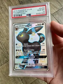 Pokemon TCG Umbreon GX Hidden Fates SM SV69/SV94 PSA 10 - Image 2