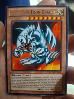 Blue-Eyes Toon Dragon LCYW-EN103 Rare 1st Edition YuGiOh Card LP - Image 1