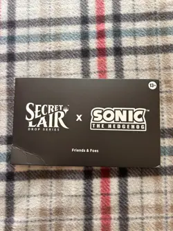 MTG Secret Lair x Sonic the Hedgehog Friends & and Foes NON FOIL (SEALED) - Image 2
