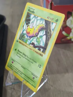 Vintage Pokemon Weedle 069/102 1st Edition Base Set (Shadowless) - Image 3
