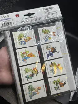Pokemon 25th Anniversary First Partner Collector's Binder w/ jumbo Pikachu card 820650809606 - Image 2