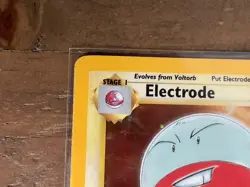 Pokemon Card - Electrode Jungle 1st Edition 2/64 Holo Rare - Image 4