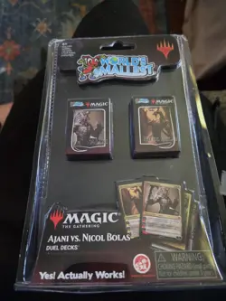 Worlds Smallest Magic The Gathering Game 120 Cards Ajani vs Bolas Duel Deck - Image 1