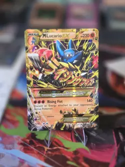 M Lucario EX 113/111 XY Furious Fists Secret Rare Full Art Holo English 220HP - Image 1