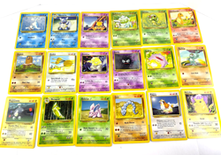 Complete Base Set - Common / Uncommon / Energy - 70 Cards - Pokemon - LP - Image 3