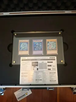Yugioh Opened 25th Anniversary Ultimate Kaiba Set Briefcase - English Edition - Image 3