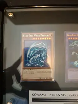 Yugioh Opened 25th Anniversary Ultimate Kaiba Set Briefcase - English Edition - Image 4