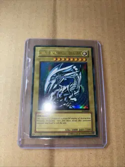 Yu-Gi-Oh Blue Eyes White Dragon SDK-001 Ultra 1st Edition Asian English - Image 1