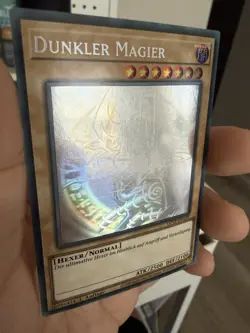 Dark Magician (Ghost Rare) GFTP Ghosts from the Past 1st Edition German - Image 3