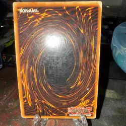 Dark Magician BPT-001 2002 Collectors Tin Limited Edition - Image 2