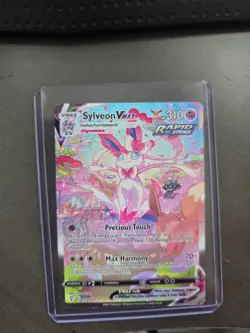 Sylveon VMAX 212/203 Evolving Skies 2021 Pokemon Card - Near Mint - Image 1