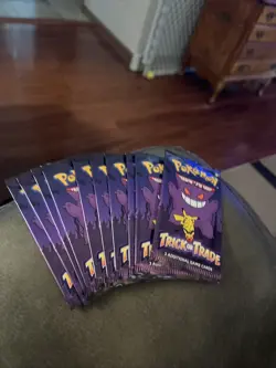 Pokemon TCG Trick or Trade Booster Pack Lot 10 Packs 3 Cards Each English 6+ - Image 1