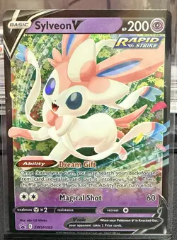 Sylveon V - SWSH202 Promo SWSH: Sword & Shield Promo Cards 2019 NM - Image 1