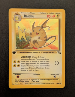 Pokemon Raichu Fossil 1st Edition Holo Rare 14/62 - Image 1