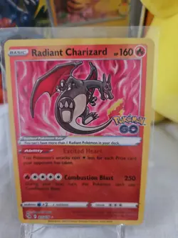 Pokemon TCG Radiant Charizard Holo Card Pokemon Go, 011/078, NM/M - Image 1