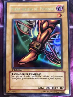 Right Leg Of The Forbidden One LDD-S120 Ultra 1st Ed NM PORTUGUESE - Image 1
