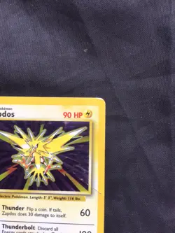 Pokemon Cards: Base Set Rare Holo: Zapdos 16/102 - Image 4