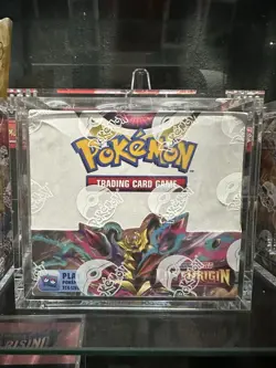 SEALED Pokemon TCG Sword & Shield: Lost Origin Booster Box W/ Acrylic Case 820650860553 - Image 5