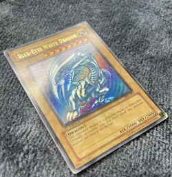 Yu-Gi-Oh! Blue-Eyes White Dragon SDK-001 1st Edition Ultra Rare - Image 4