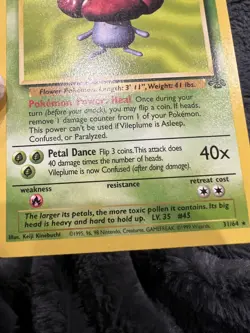 Vileplume Non-Holo Rare - Jungle Set 31/64 - WOTC Vintage Pokemon Card - Image 2