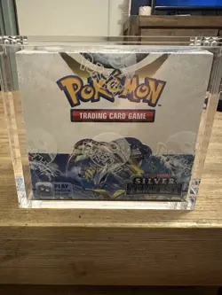 🔥 Pokemon TCG Sword and Shield Silver Tempest Booster Box - W Acrylic Case 🔥 - Image 1