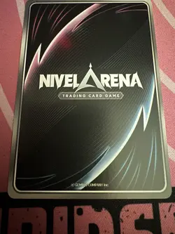 NIKKE Quency: Escape Queen BT02-014 SPR Signature Card Nivel Arena KOREAN - Image 3