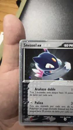 Pokemon Sneasel Ex 103/109 EX Pokemon Ruby and Sapphire 2004 Spanish - Image 2