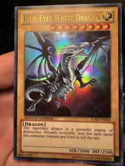 Blue Eyes White Dragon JUMP-EN068 Ultra Rare Limited Edition Yugioh - Image 3