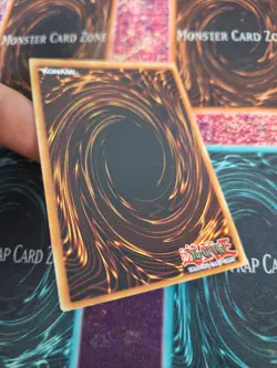 Yugioh Dark Magician SBCB-EN001 Secret Rare 1st Edition Near Mint - Image 4