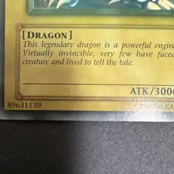 Konami Yu-Gi-Oh! Blue-Eyes White Dragon SDK-001 Ultra Rare Holo Unlimited EN - Image 2
