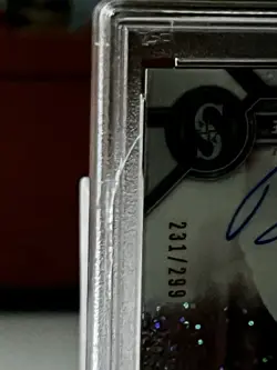 2022 Bowman Chrome Jonatan Clase 1st Autograph Speckle /299 PSA 10 *Small Crack* - Image 5