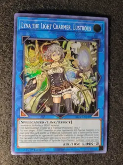 Yu-Gi-Oh! Lightning Overdrive - Lyna the Light Charmer, Lustrous LIOV-EN049 - Image 1
