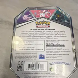 Pokemon TCG V Heroes Tin Umbreon V 60-Card Tin 2022 MPN 210-85015 - Image 2
