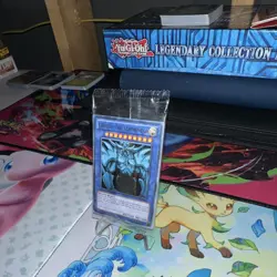 Yu-Gi-Oh! LC01 SEALED Promo Pack Egyptian Gods,Dark Magician,Blue-Eyes Red Eyes - Image 3