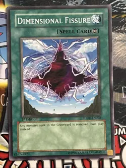 Yu-Gi-Oh! Dimensional Fissure SDDE-EN028 The Dark Emperor 1st Edition Common LP - Image 1