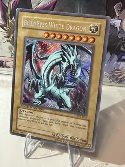 Yu-Gi-Oh TCG Blue-Eyes White Dragon BPT-003 Secret Rare Limited Edition - Image 2