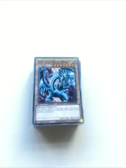 Yu-Gi-Oh! TCG Blue-Eyes Dragon Collection - Image 3