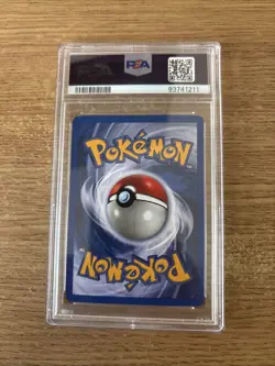 Pokemon TCG Azumarill Neo Genesis Holo Card 2/111 1st Edition Psa 7 - Image 2