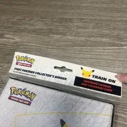 Pokemon TCG 25th Anniversary Jumbo First Partner Collector Binder&Pikachu Sealed - Image 2