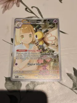 Lillie's Ribombee 164/159 Sv09: Journey Together Holo - Image 1