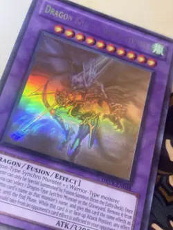 Yu-Gi-Oh Dragon Knight Draco-Equiste DREV-EN038 Ghost Rare Unlimited NM - Image 2