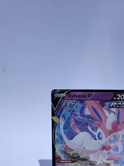Sylveon V SWSH07: Evolving Skies 074/203 Ultra Rare Holofoil NM - Image 2